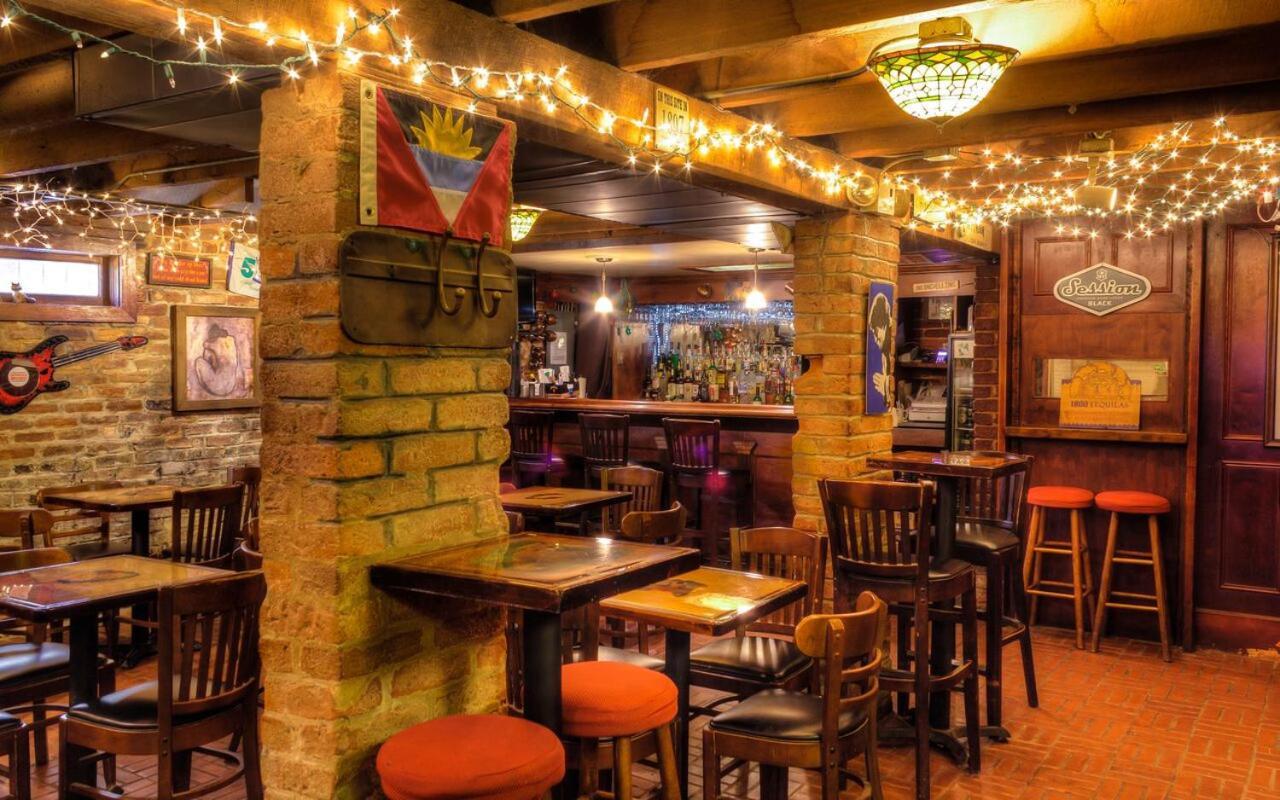 Olde Town Inn أوغستا المظهر الخارجي الصورة